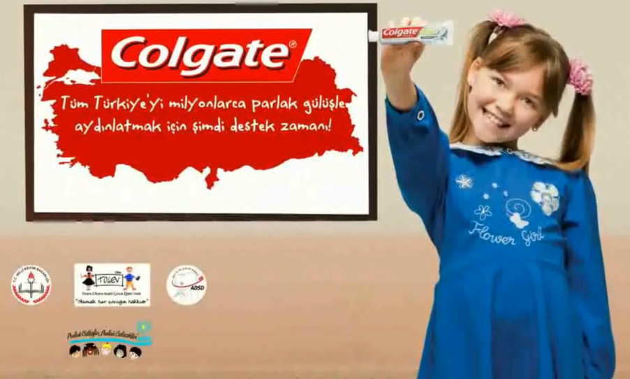 Colgate - Parlak Gülüşler Parlak Gelecekler